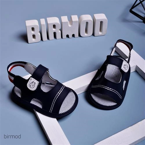 کفش های جعبه دار مدل های متنوع ترک freesure و funny