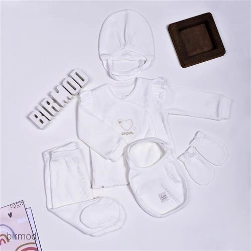 ست بیمارستانی 5 تیکه نوزادی دختر طرح راه راه کارامل اورجینال ترکیه