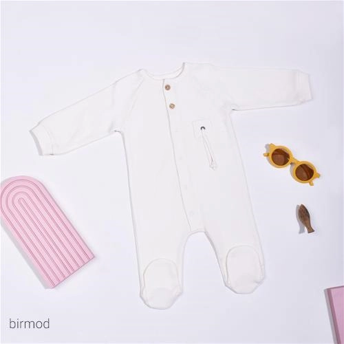 ست بیمارستانی 4 تیکه نوزادی بیسگوئیتی پسرانه کارمل اورجینال ترکیه