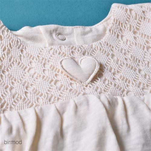 دو تیکه خامه دوزی شرتک و پیراهنی کرم اورجینال کارامل 1780