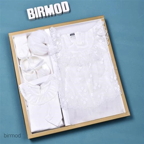 ست نوزادی پنج تیکه پیراهنی تل و پاپوش و جوراب شلواری اورجینال کارامل ترکیه