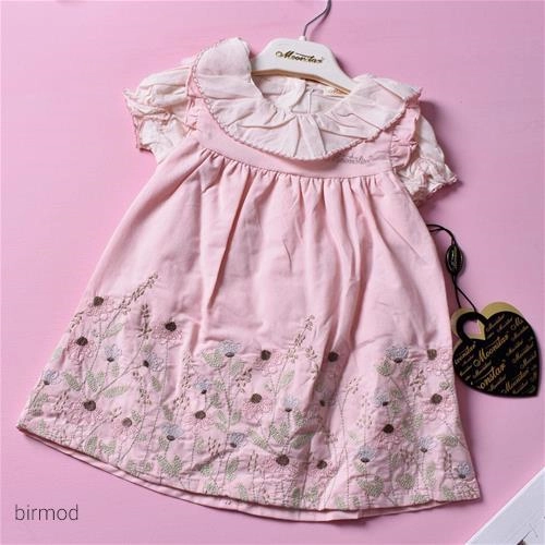 پیراهنی دو تیکه سارافن دار صورتی گلدوزی یقه چین دار اورجینال ترک مون استار 51169